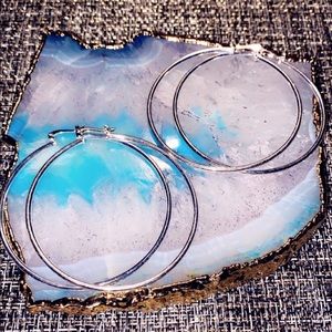 Stone Cold Fox Hoops 💫